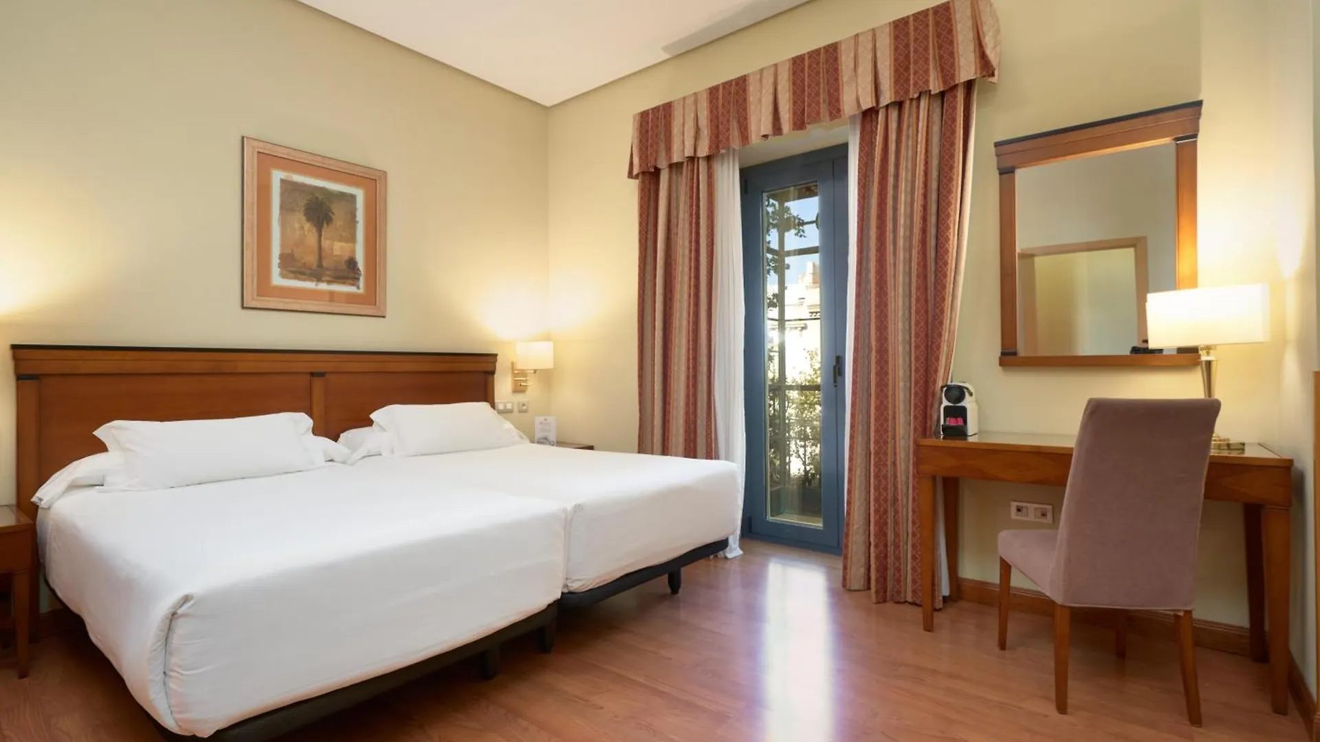 ****  Hotel Becquer Sevilha Espanha