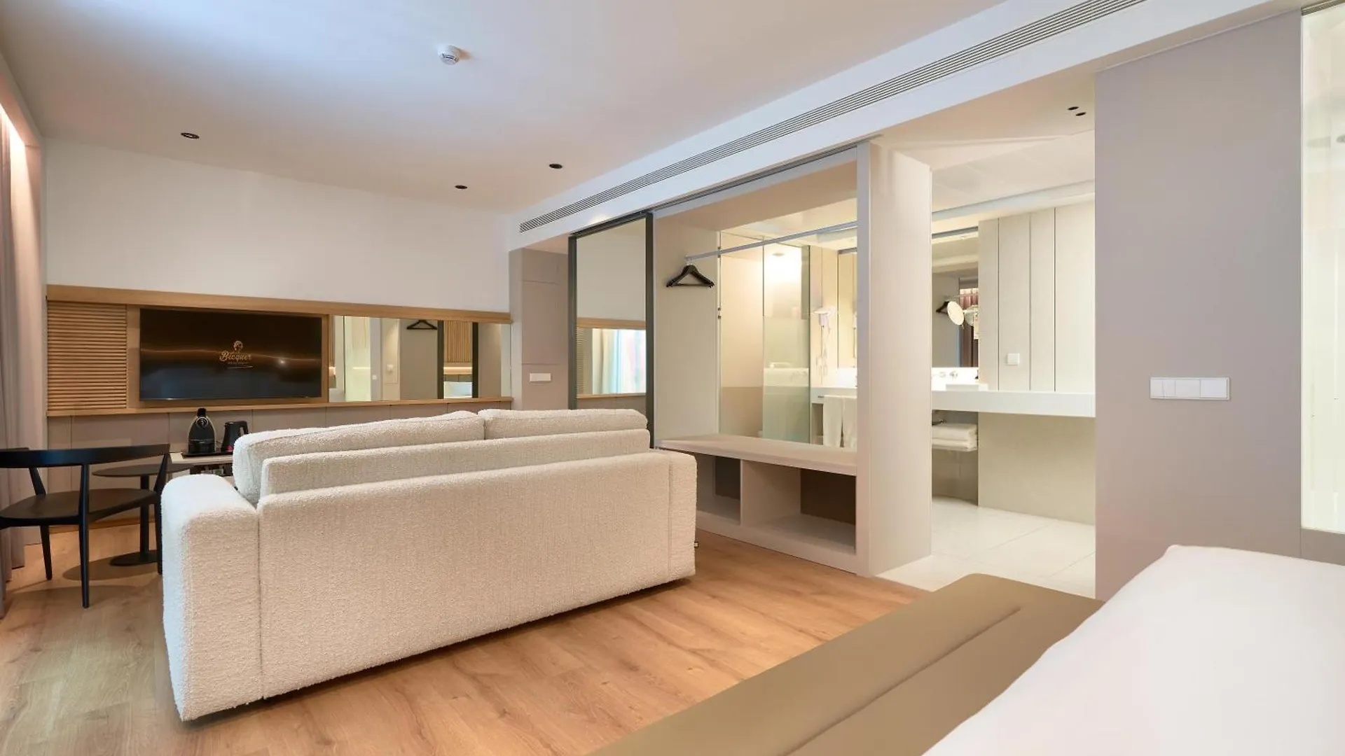 Hotel Becquer Seville