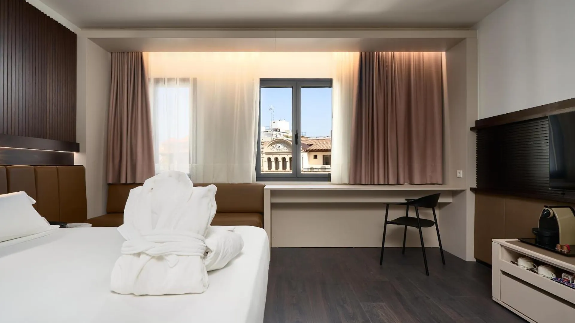 Hotel Becquer Seville 4*,  Spain