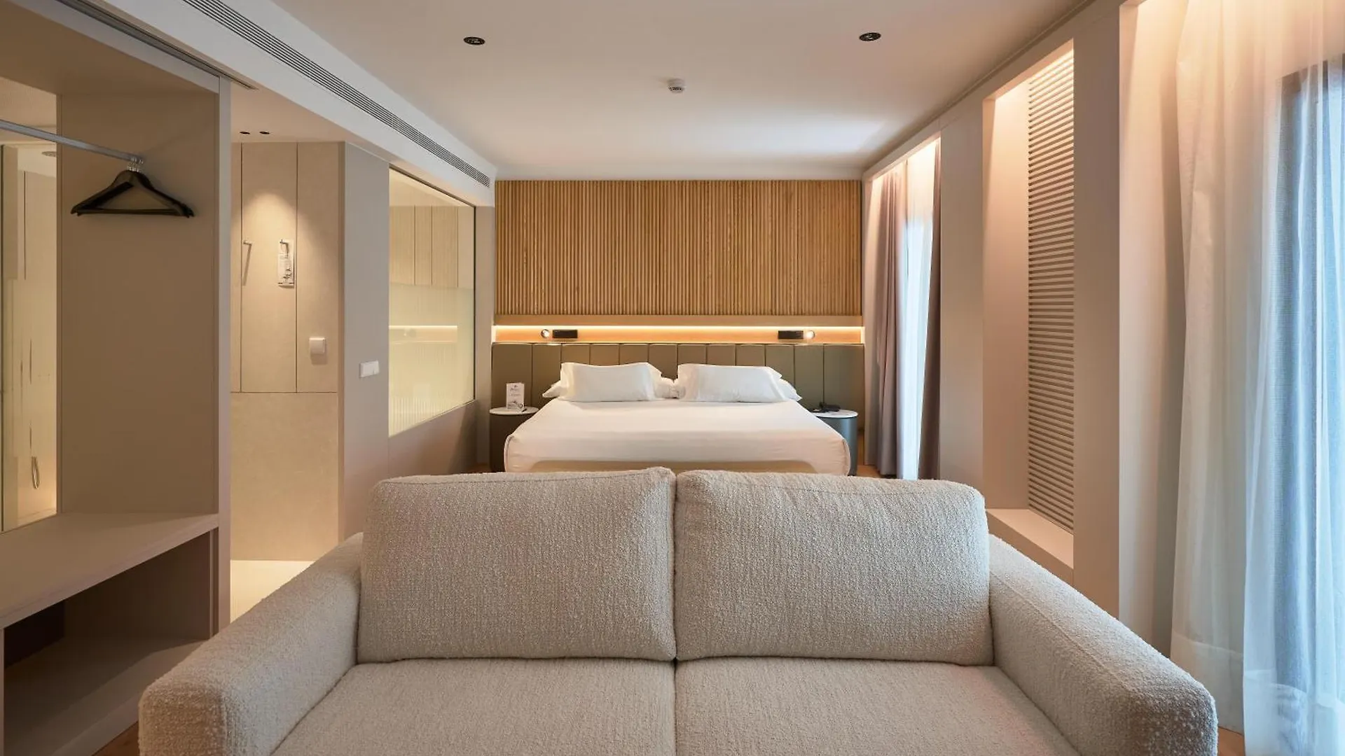 Hotel Becquer Seville