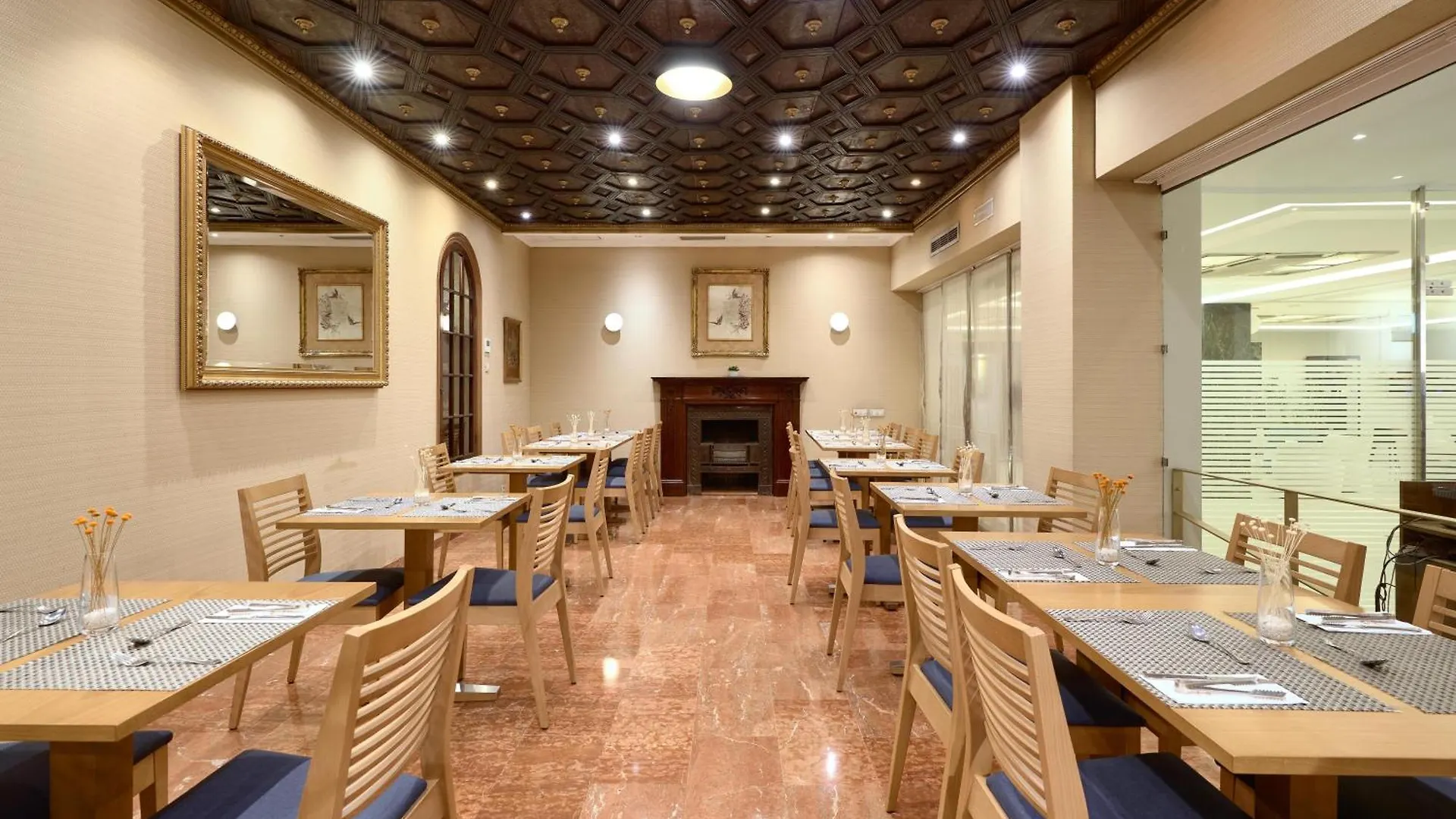 Hotel Becquer Sevilla