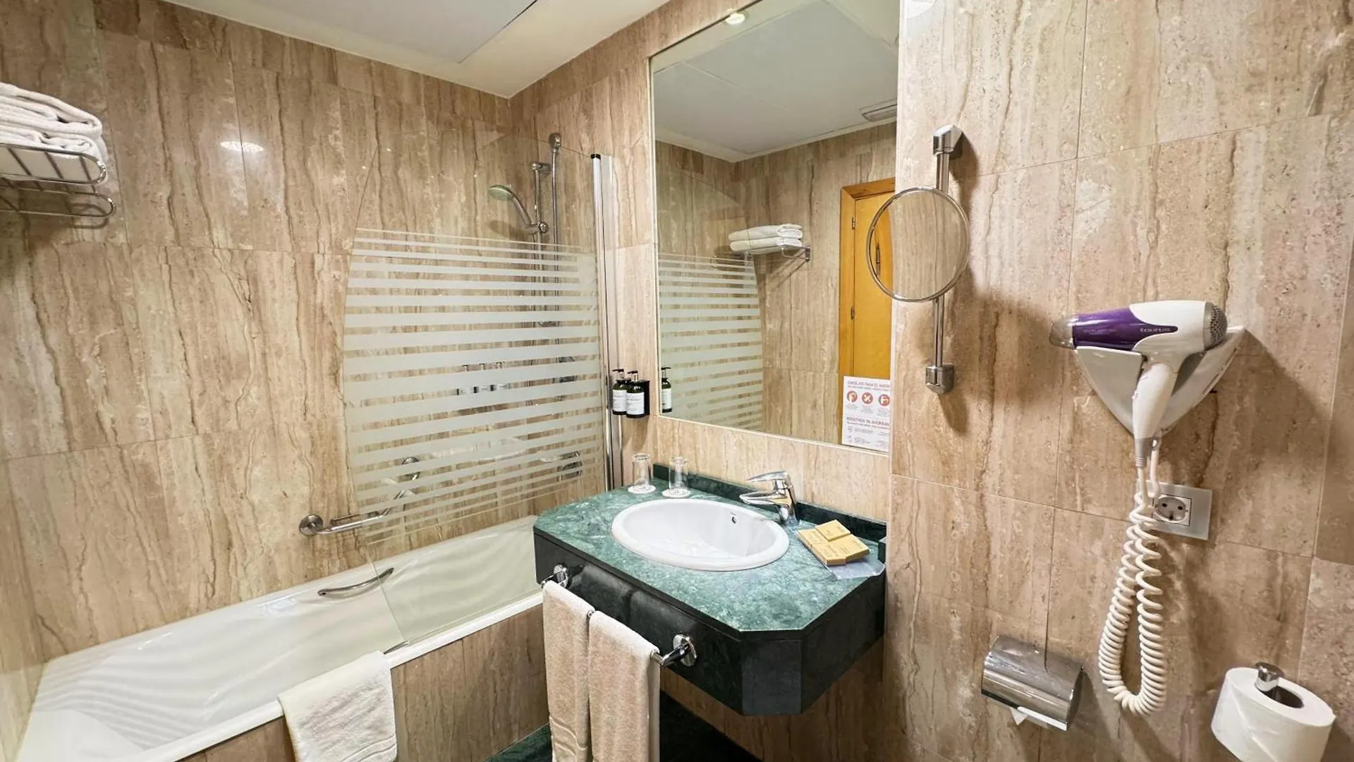 Hotel Becquer Sevilla