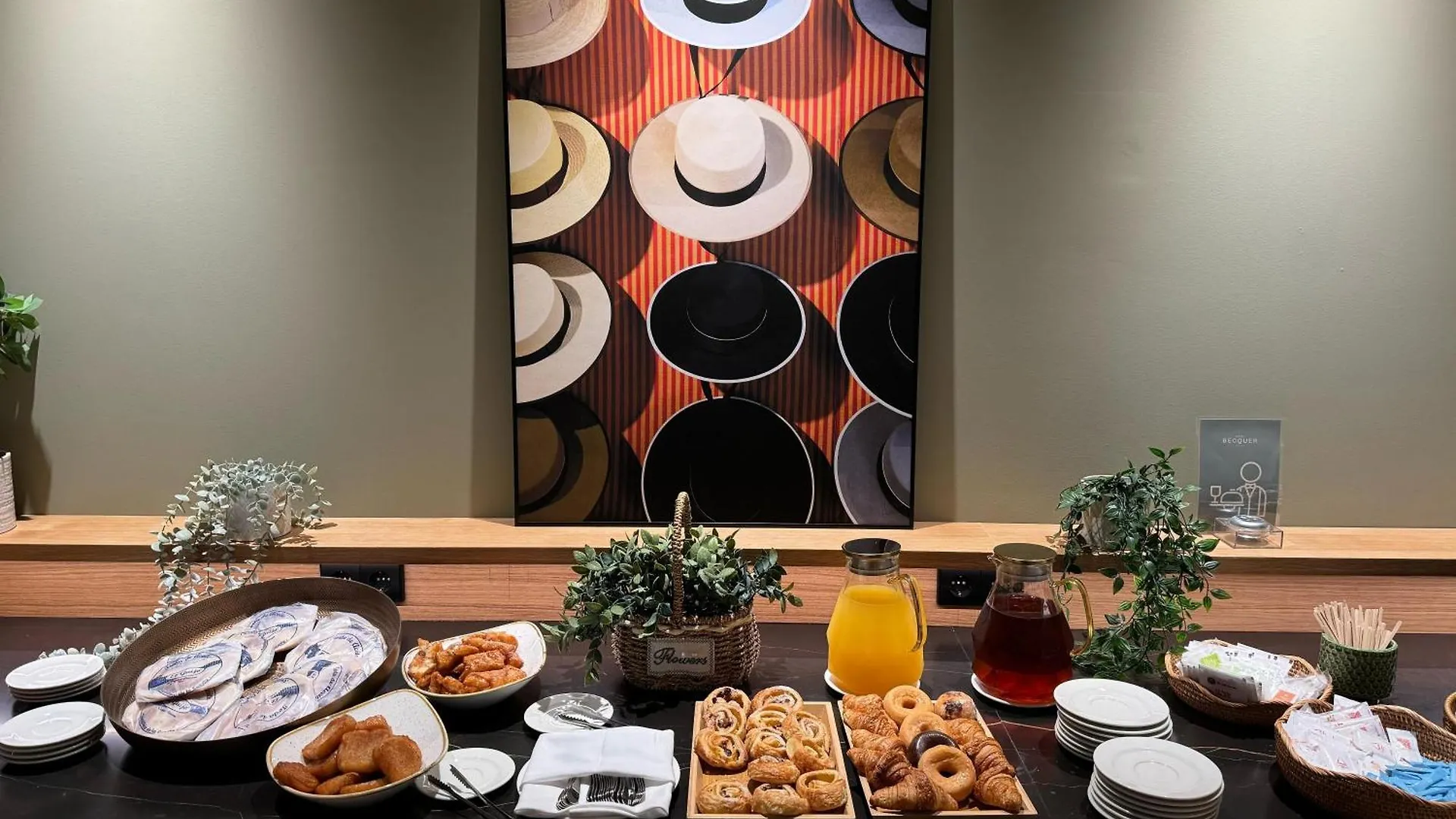 Hotel Becquer Seville 4*,  Spain