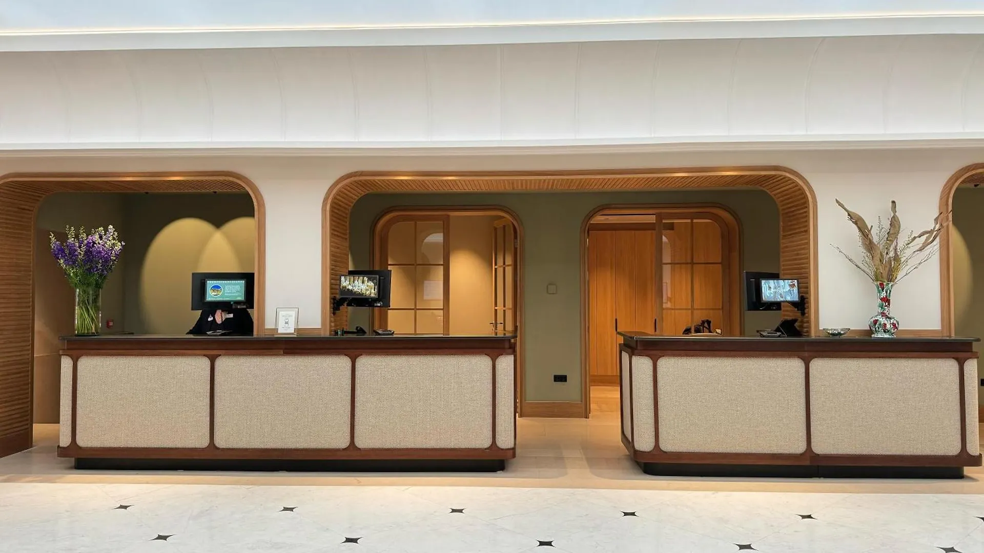 Hotel Becquer Seville